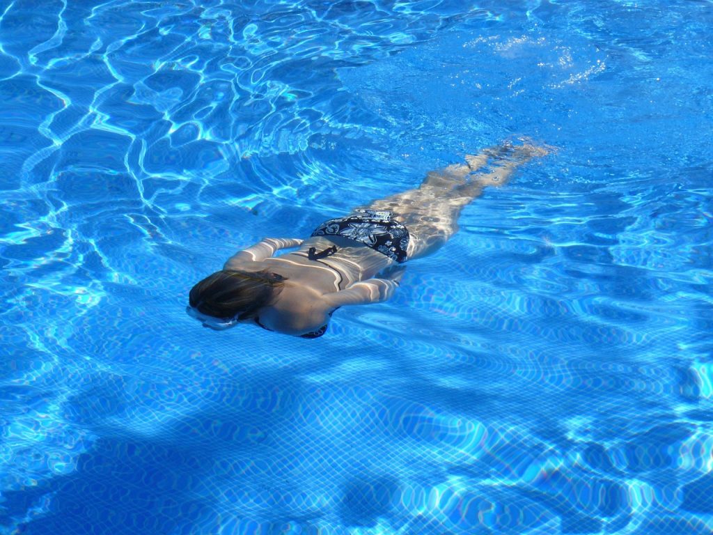 survivor-woman-422546_1280
