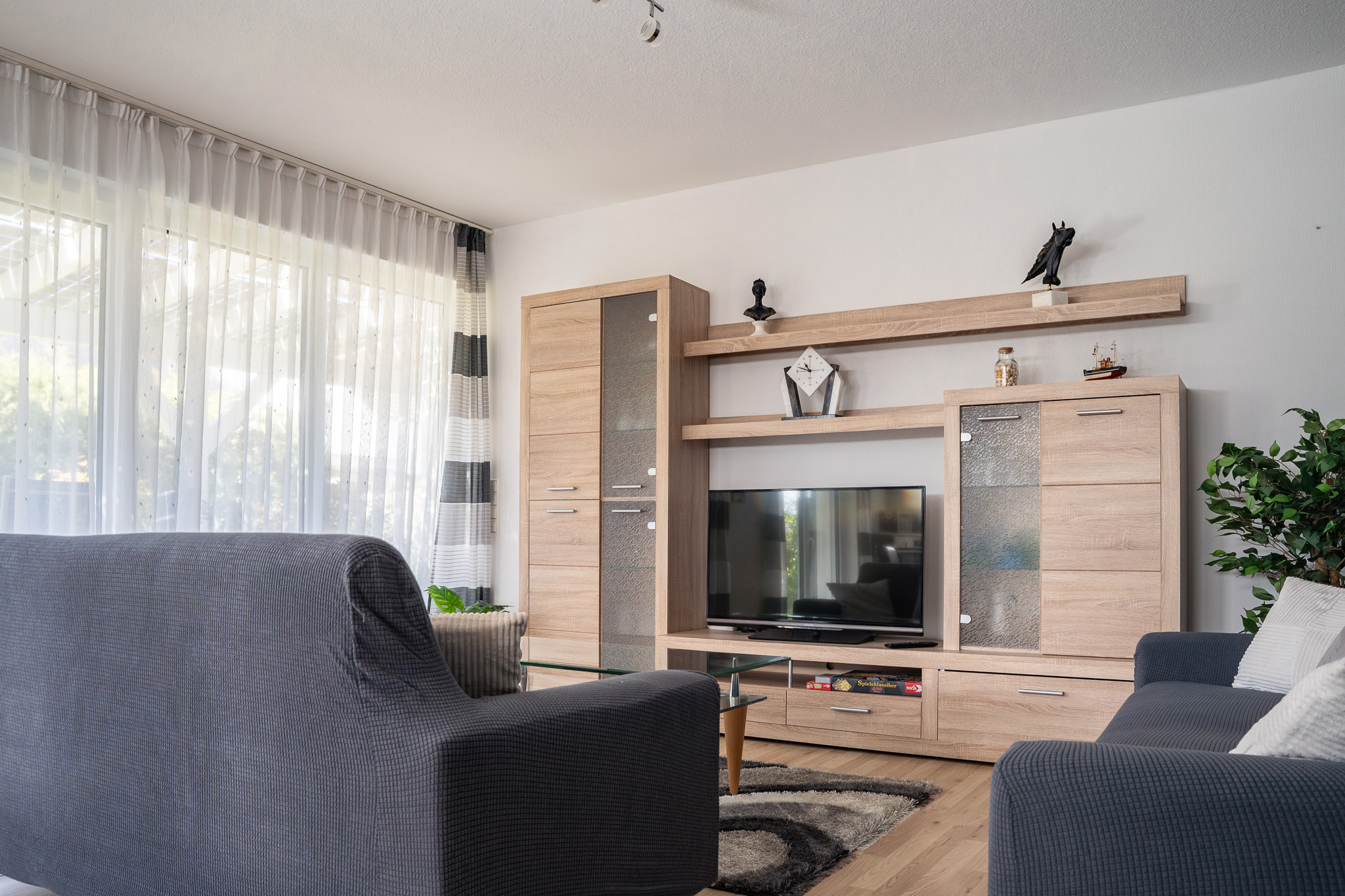 _A733714-HDR